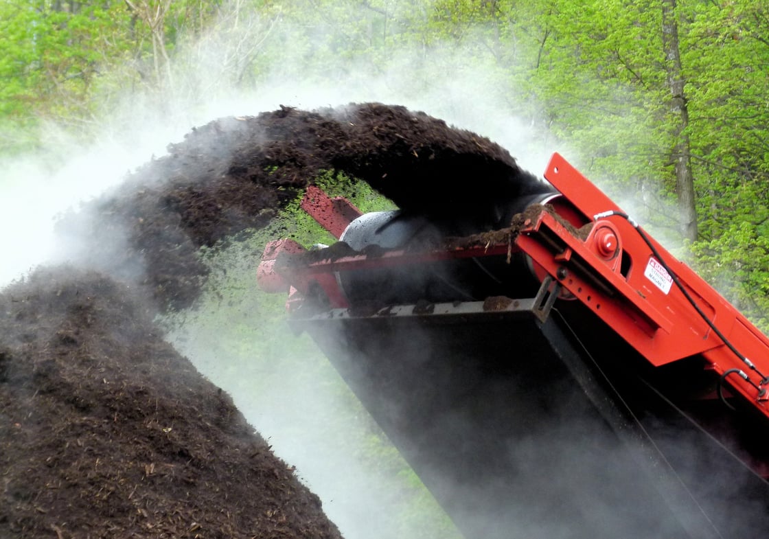 compost-grinder-g4621a1161_1920